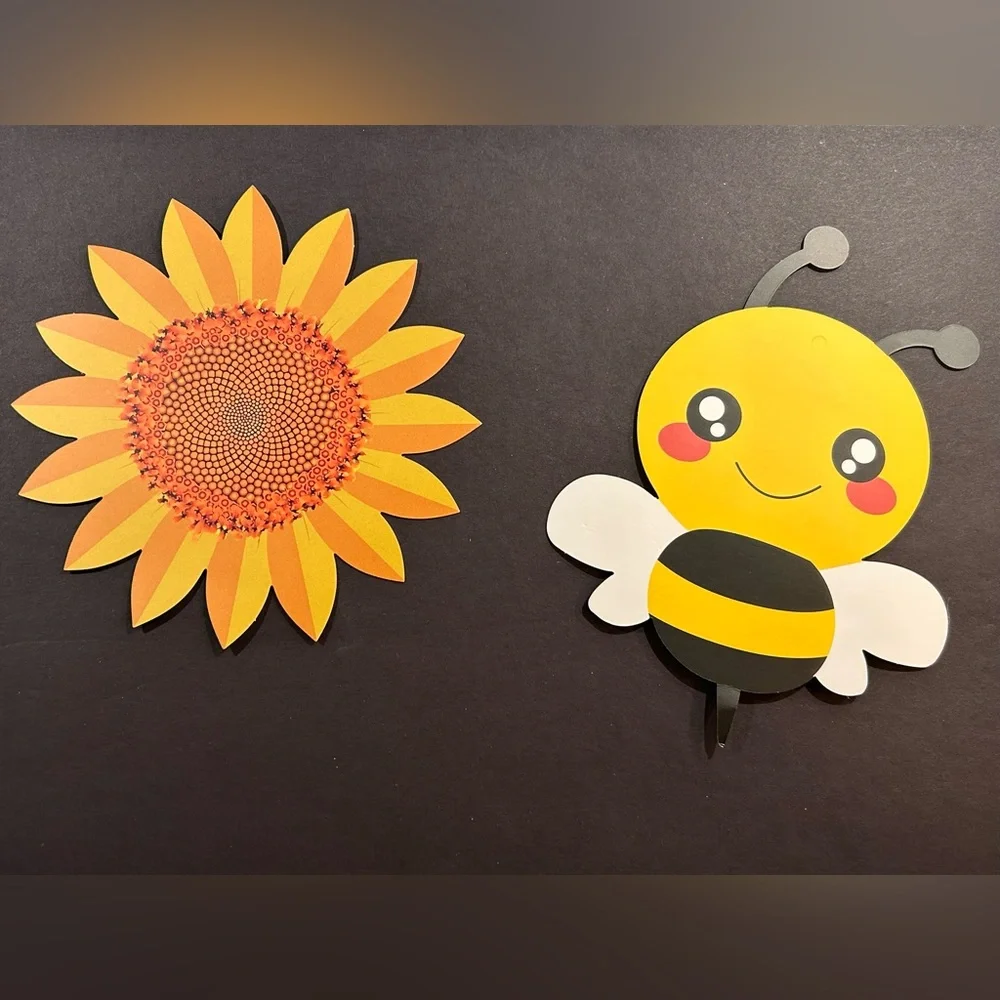 Bee-Themed Gender Reveal/Shower Decor - Picture 6 of 9